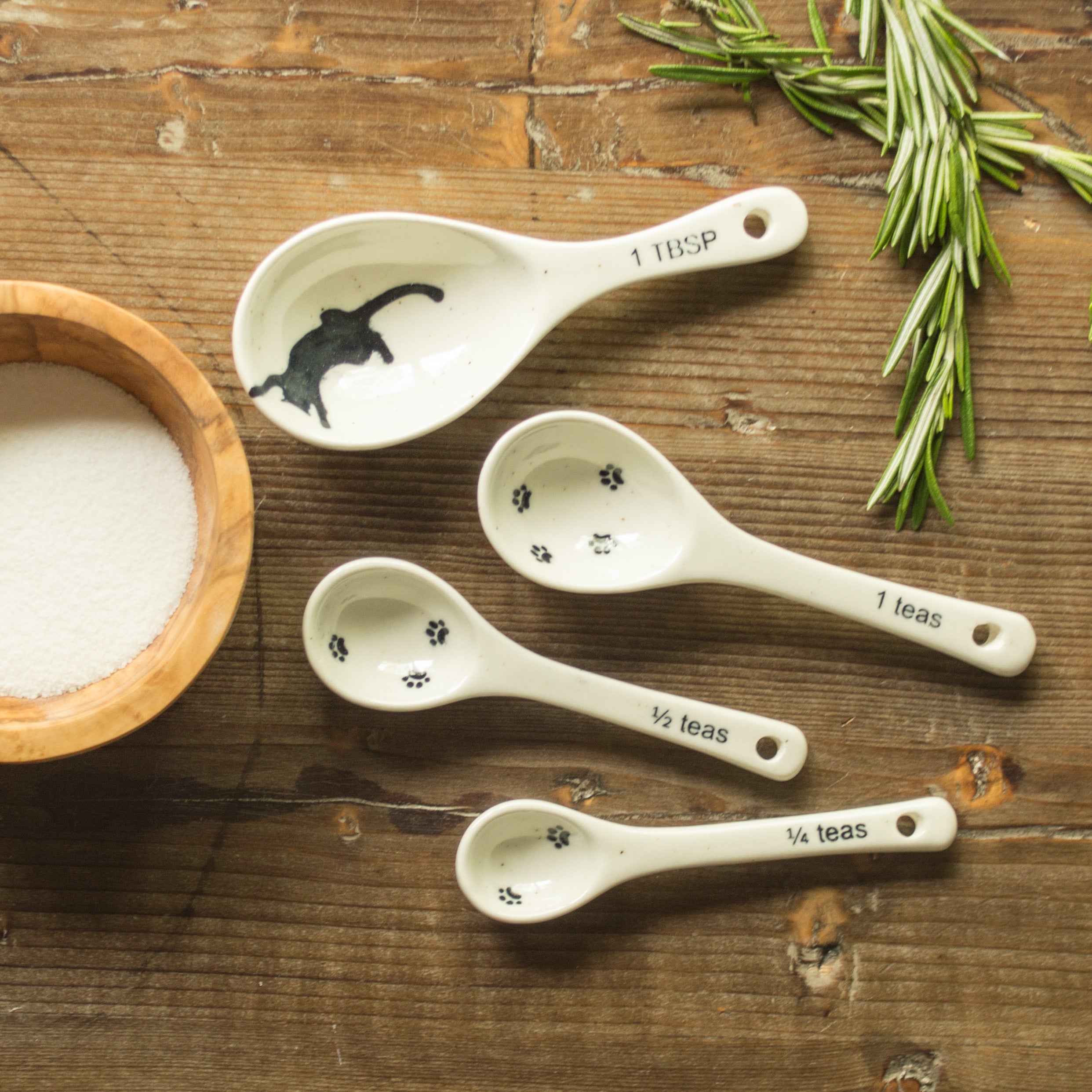 Adorable Ceramic Cat/Kitten Nesting Measuring Spoons.